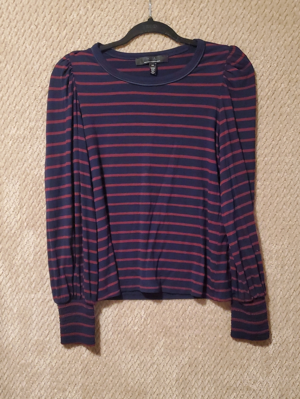 White House Black Market Navy and Burgundy Striped Puff-Sleeve Long Sleeve Top